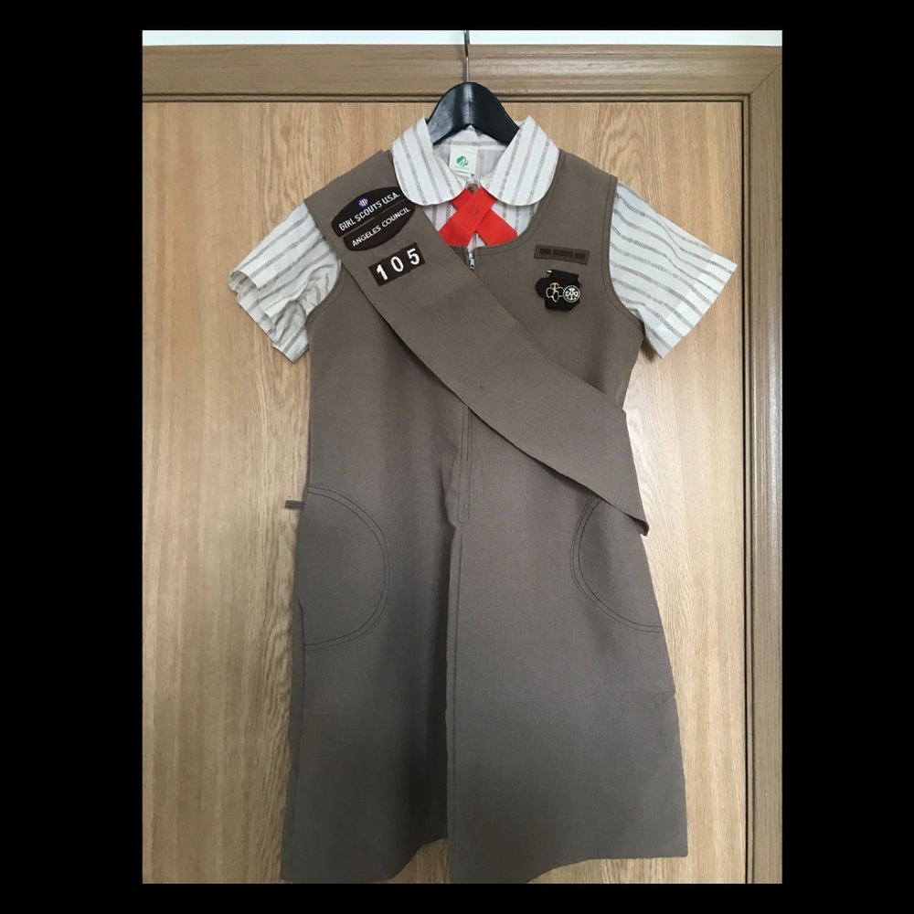 Vintage late 70s Brownie Uniform